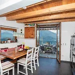 Feriehus Rustico Casa Bianca Pianello Del Lario