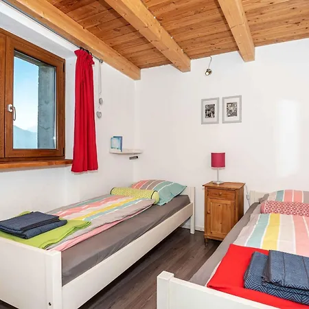 Vakantiehuis Rustico Casa Bianca Pianello Del Lario